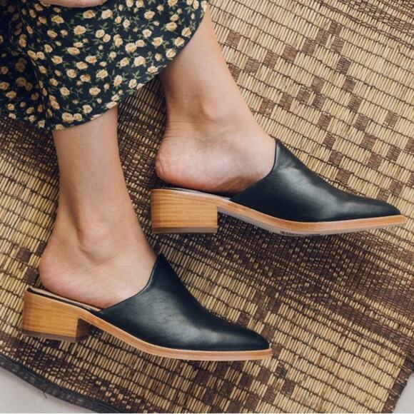 Soludos The Venetian Mules Black Leather Short Heel Slip On Size 8.5 - Picture 1 of 6